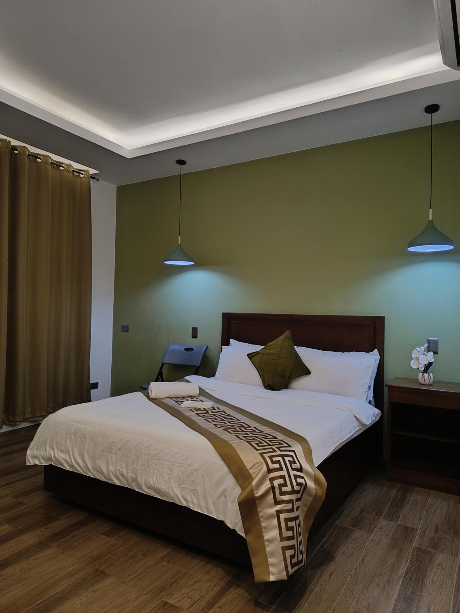 Hotel Plato De Ciudad II à Caticlan Extérieur photo