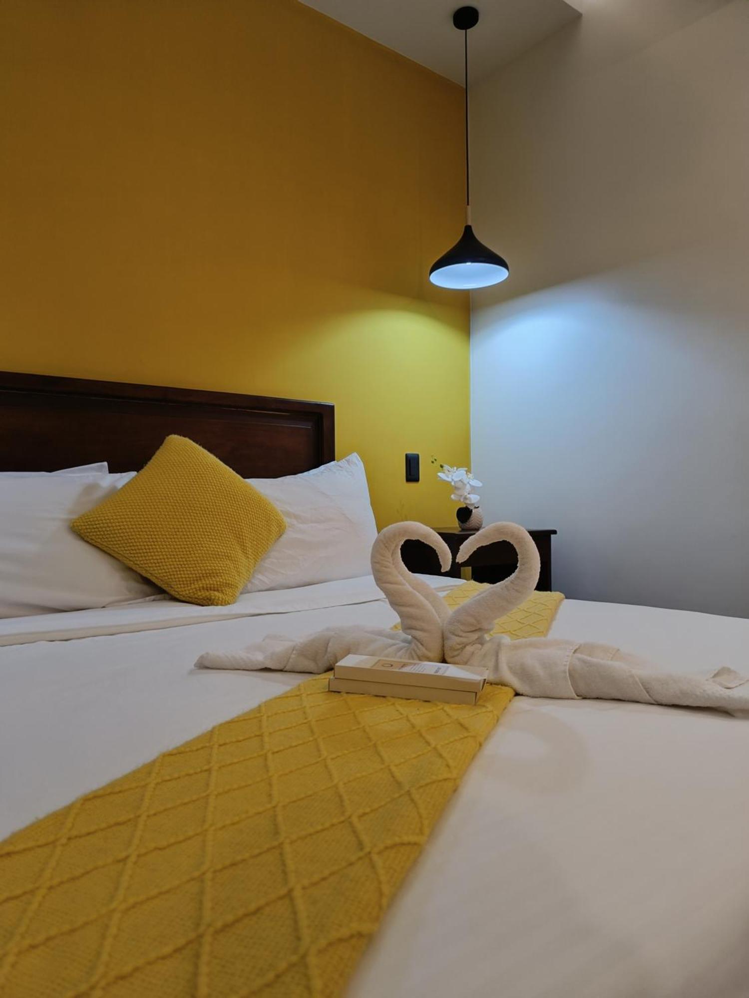 Hotel Plato De Ciudad II à Caticlan Extérieur photo